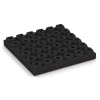 Aufsicht auf die Unterseite, also die Bodenseite von WARCO-Formteil 6140 - Playground safety tile – CFH 205 cm im Format 50 x 50 x 7 cm.