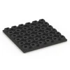 Aufsicht auf die Unterseite, also die Bodenseite von WARCO-Formteil 6437 - Playground safety tile – CFH 160 cm im Format 50 x 50 x 4,8 cm.