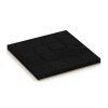 Aufsicht auf die Unterseite, also die Bodenseite von WARCO-Formteil 6225 - Playground Safety Tiles im Format 50 x 50 x 4,5 cm.