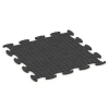 Aufsicht auf die Unterseite, also die Bodenseite von WARCO-Formteil 6811 - Dog Agility Flooring im Format 98 x 98 × 1,8 cm.
