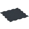 Aufsicht auf die Unterseite, also die Bodenseite von WARCO-Formteil 6968 - Fitness Premium Performance Flooring im Format 99 x 99 x 1,8 cm.