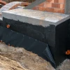 Typische Verlegung oder Einbausituation für den Artikel 0035 von WARCO - ALLESDICHT – Waterproofing Coating, Farbton Black in der Abmessung 3 kg | 0,9 m².