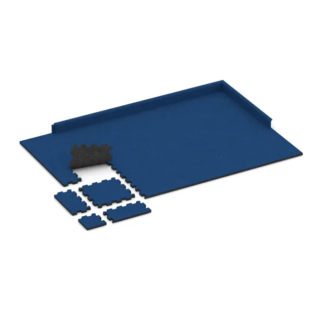 Typische Verlegung oder Einbausituation für den Artikel 6002 von WARCO - Rubber click tile, Farbton Gentian Blue in der Abmessung 306 x 306 x 20 mm.