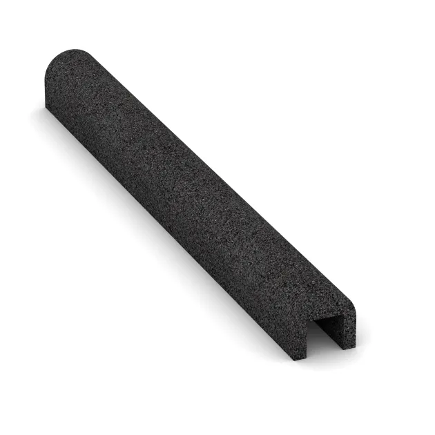 Foto der hinteren Seite vom unsymmetrischen WARCO-Formteil 2590: Rubber Kerb Cap, Design Anthracite, Maße 1000 x 100 x 100 x 60 mm.